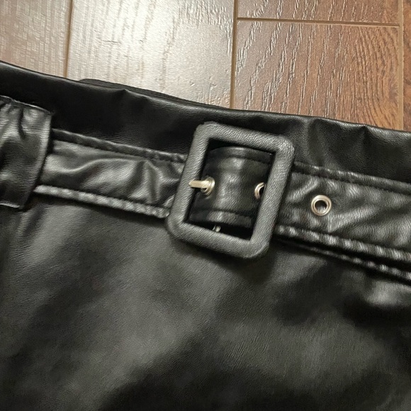 Zara Faux Leather Mini Skirt XS - Picture 4 of 5